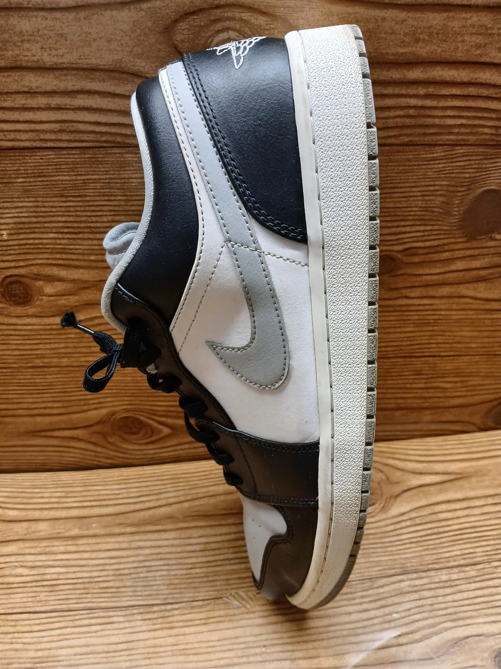 Nike Men's Low Shadow Light Smoke Gray  Sneakers in Black, White, and Gray